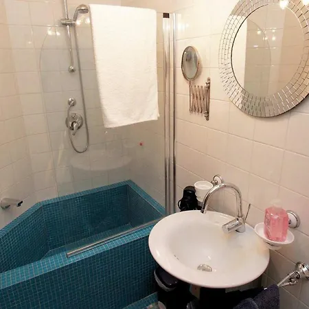 Villa Sleeps 16 Pool Air Con Wifi Ranciano
