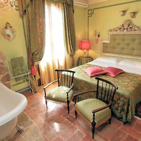 Villa Sleeps 16 Pool Air Con Wifi *