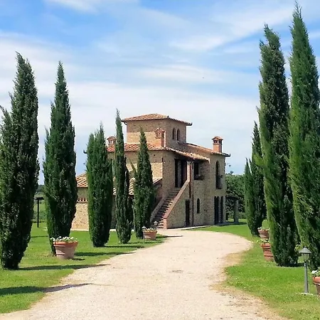 Sleeps 16 Pool Air Con Wifi * Ranciano